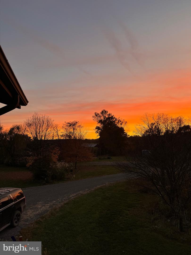 34388 BRIDGESTONE LN, BLUEMONT, Virginia 20135, 4 Bedrooms Bedrooms, ,3 BathroomsBathrooms,Residential,For sale,34388 BRIDGESTONE LN,VALO2090796 MLS # VALO2090796