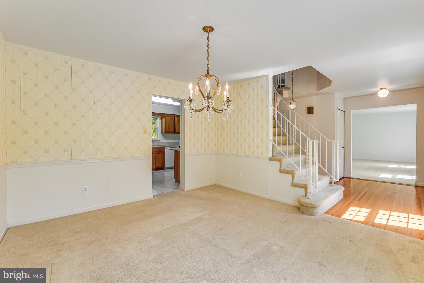4322 WAKEFIELD DR, ANNANDALE, Virginia 22003, 4 Bedrooms Bedrooms, ,2 BathroomsBathrooms,Residential,For sale,4322 WAKEFIELD DR,VAFX2226668 MLS # VAFX2226668