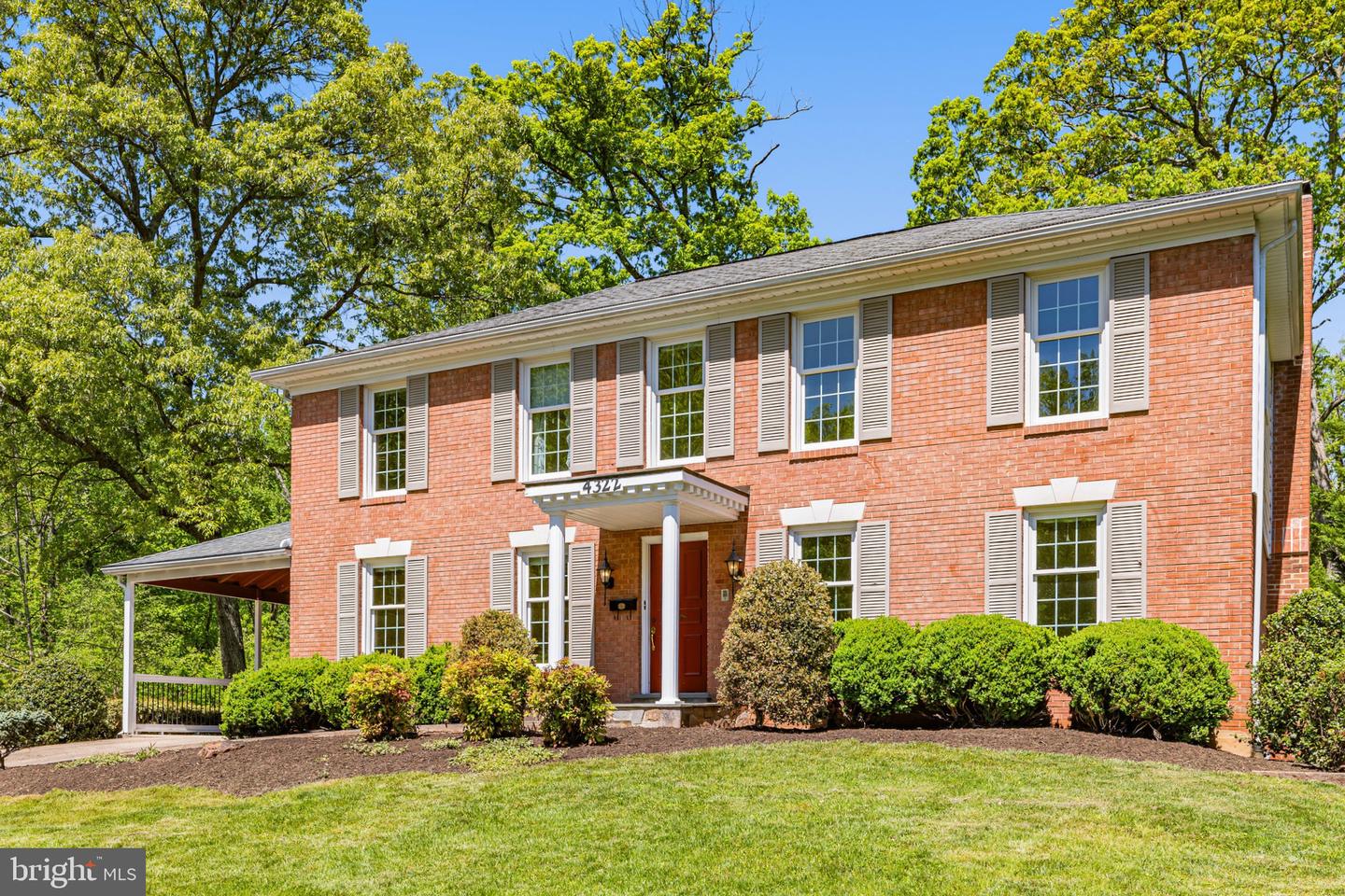4322 WAKEFIELD DR, ANNANDALE, Virginia 22003, 4 Bedrooms Bedrooms, ,2 BathroomsBathrooms,Residential,For sale,4322 WAKEFIELD DR,VAFX2226668 MLS # VAFX2226668