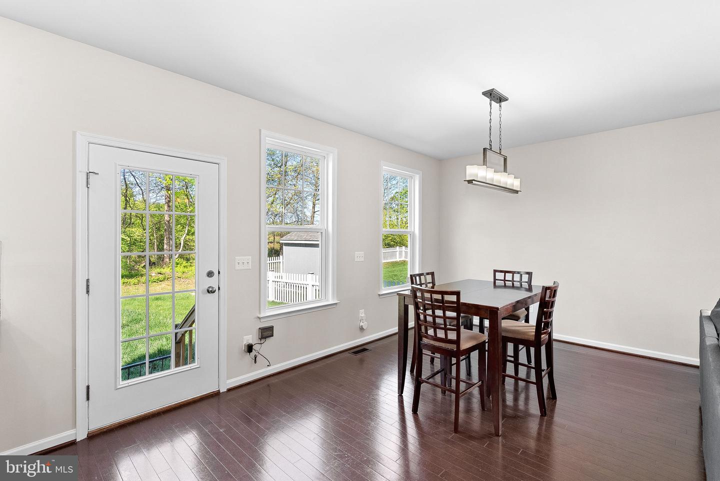 829 PENCOAST DR, PURCELLVILLE, Virginia 20132, 5 Bedrooms Bedrooms, ,4 BathroomsBathrooms,Residential,For sale,829 PENCOAST DR,VALO2090838 MLS # VALO2090838