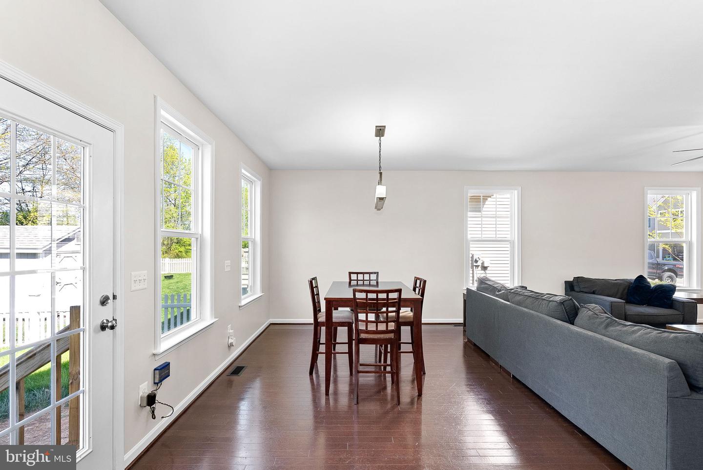 829 PENCOAST DR, PURCELLVILLE, Virginia 20132, 5 Bedrooms Bedrooms, ,4 BathroomsBathrooms,Residential,For sale,829 PENCOAST DR,VALO2090838 MLS # VALO2090838