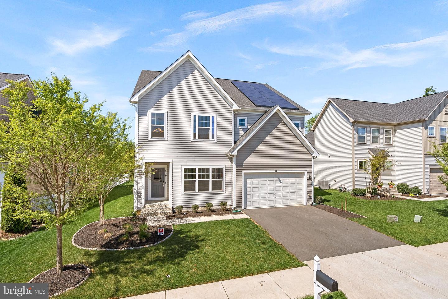 829 PENCOAST DR, PURCELLVILLE, Virginia 20132, 5 Bedrooms Bedrooms, ,4 BathroomsBathrooms,Residential,For sale,829 PENCOAST DR,VALO2090838 MLS # VALO2090838