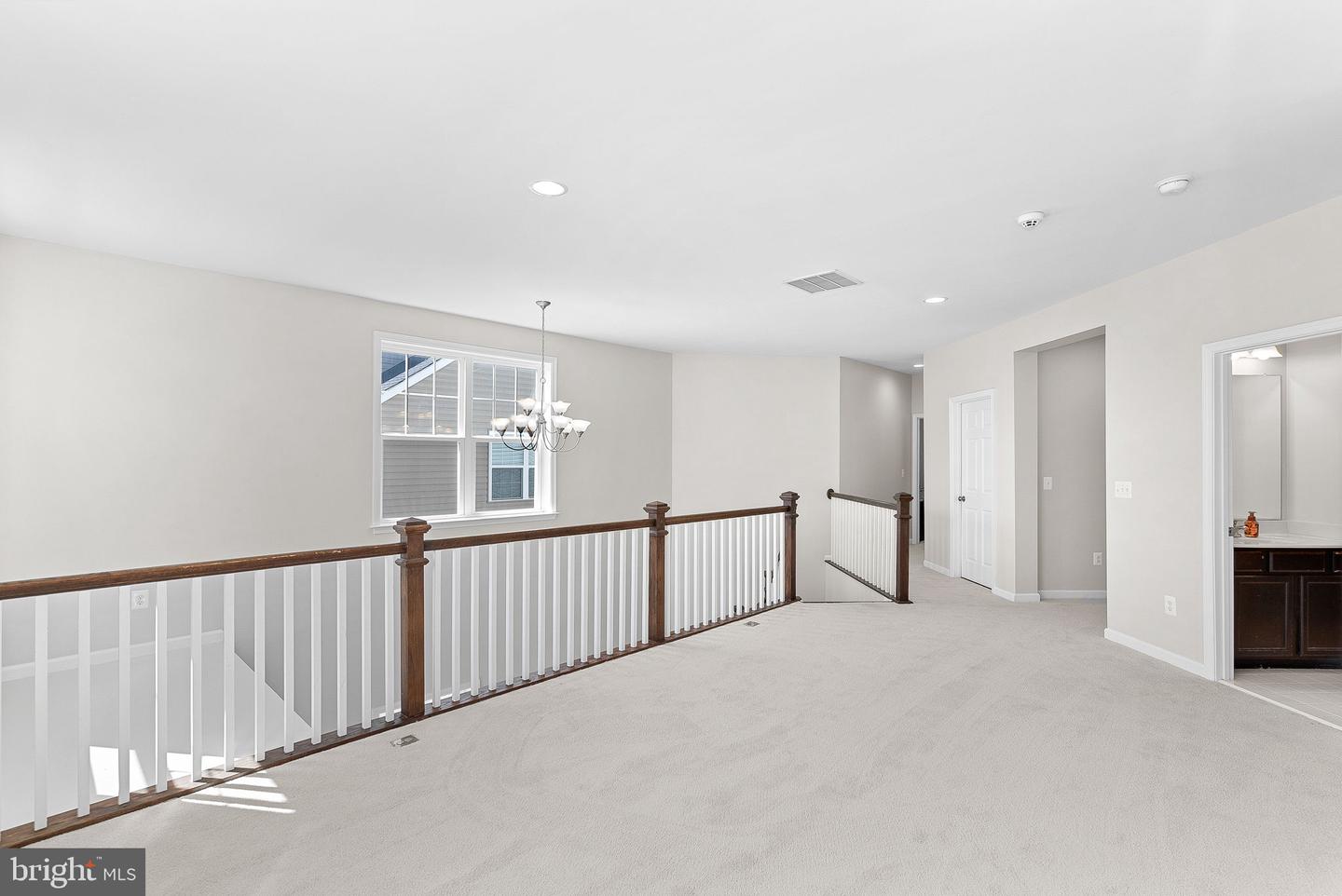 829 PENCOAST DR, PURCELLVILLE, Virginia 20132, 5 Bedrooms Bedrooms, ,4 BathroomsBathrooms,Residential,For sale,829 PENCOAST DR,VALO2090838 MLS # VALO2090838
