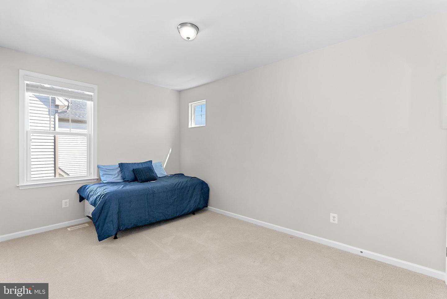 829 PENCOAST DR, PURCELLVILLE, Virginia 20132, 5 Bedrooms Bedrooms, ,4 BathroomsBathrooms,Residential,For sale,829 PENCOAST DR,VALO2090838 MLS # VALO2090838