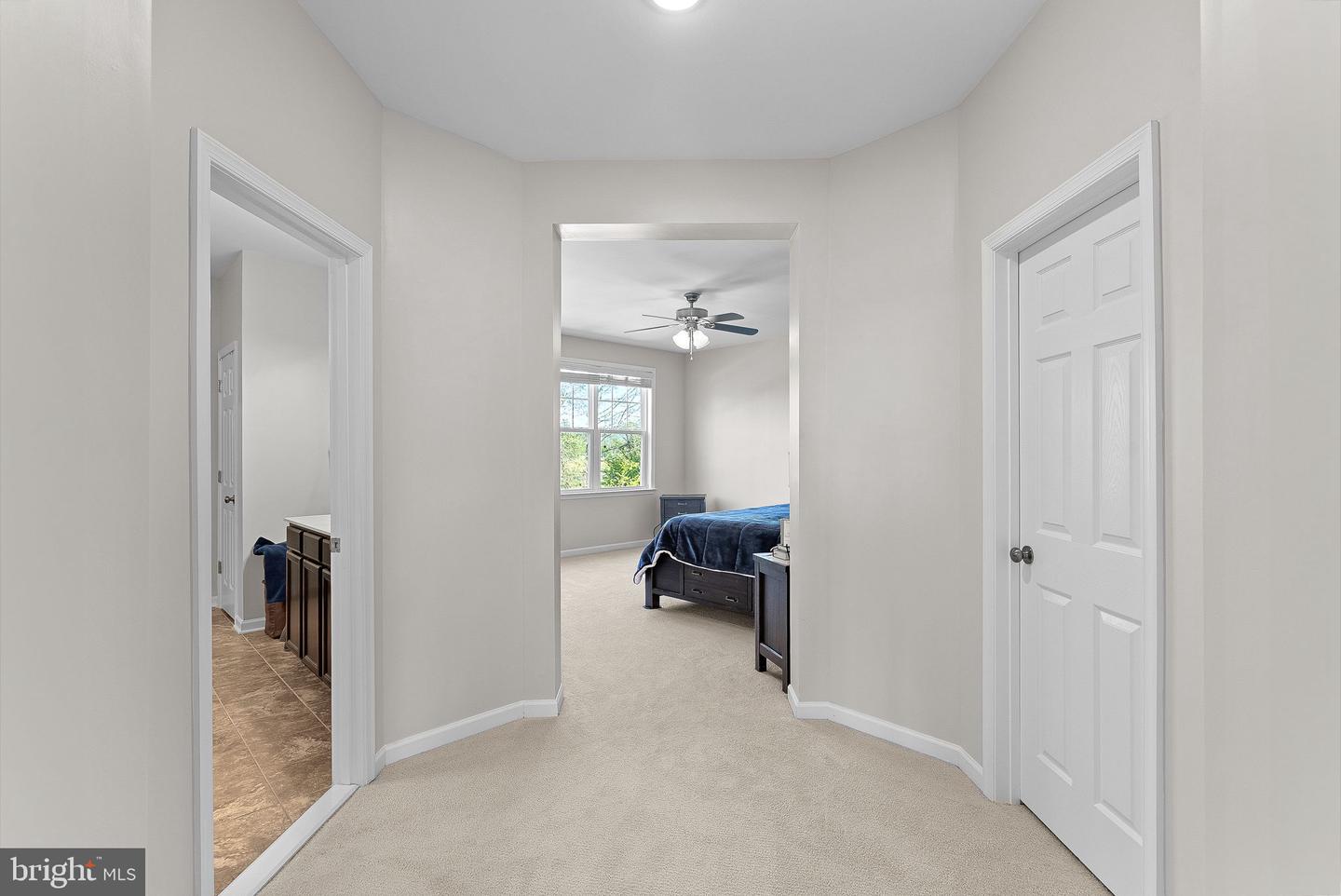 829 PENCOAST DR, PURCELLVILLE, Virginia 20132, 5 Bedrooms Bedrooms, ,4 BathroomsBathrooms,Residential,For sale,829 PENCOAST DR,VALO2090838 MLS # VALO2090838