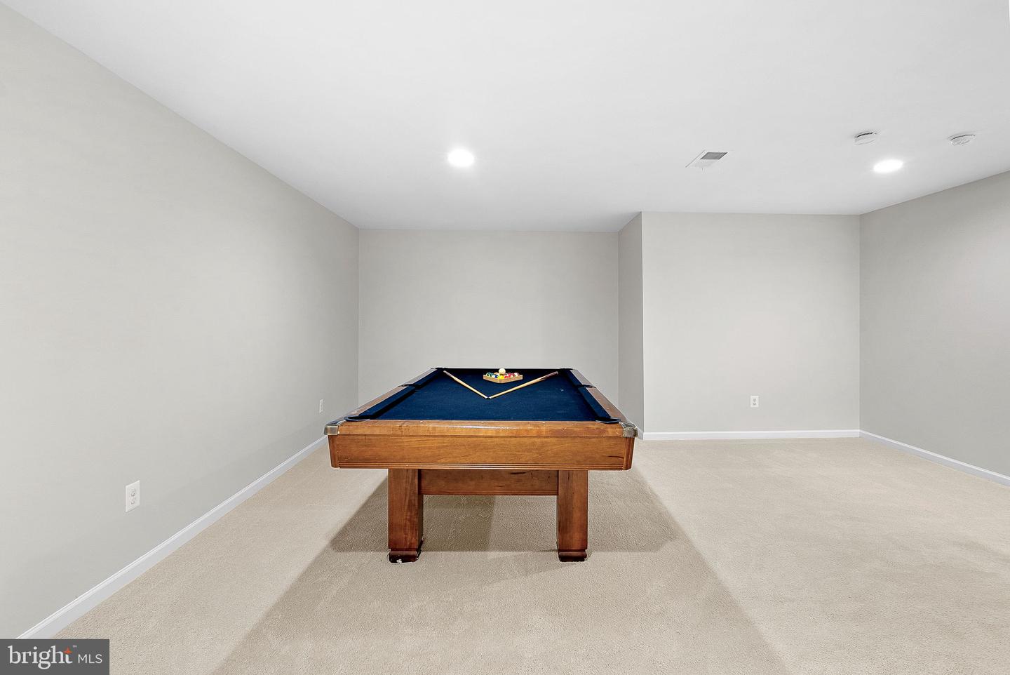 829 PENCOAST DR, PURCELLVILLE, Virginia 20132, 5 Bedrooms Bedrooms, ,4 BathroomsBathrooms,Residential,For sale,829 PENCOAST DR,VALO2090838 MLS # VALO2090838