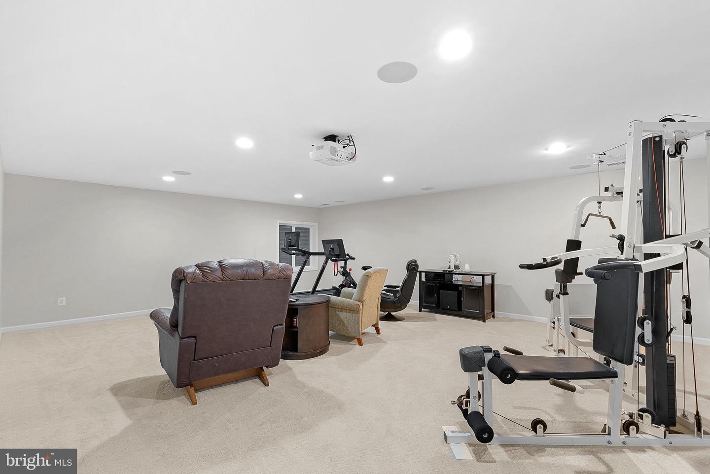 829 PENCOAST DR, PURCELLVILLE, Virginia 20132, 5 Bedrooms Bedrooms, ,4 BathroomsBathrooms,Residential,For sale,829 PENCOAST DR,VALO2090838 MLS # VALO2090838