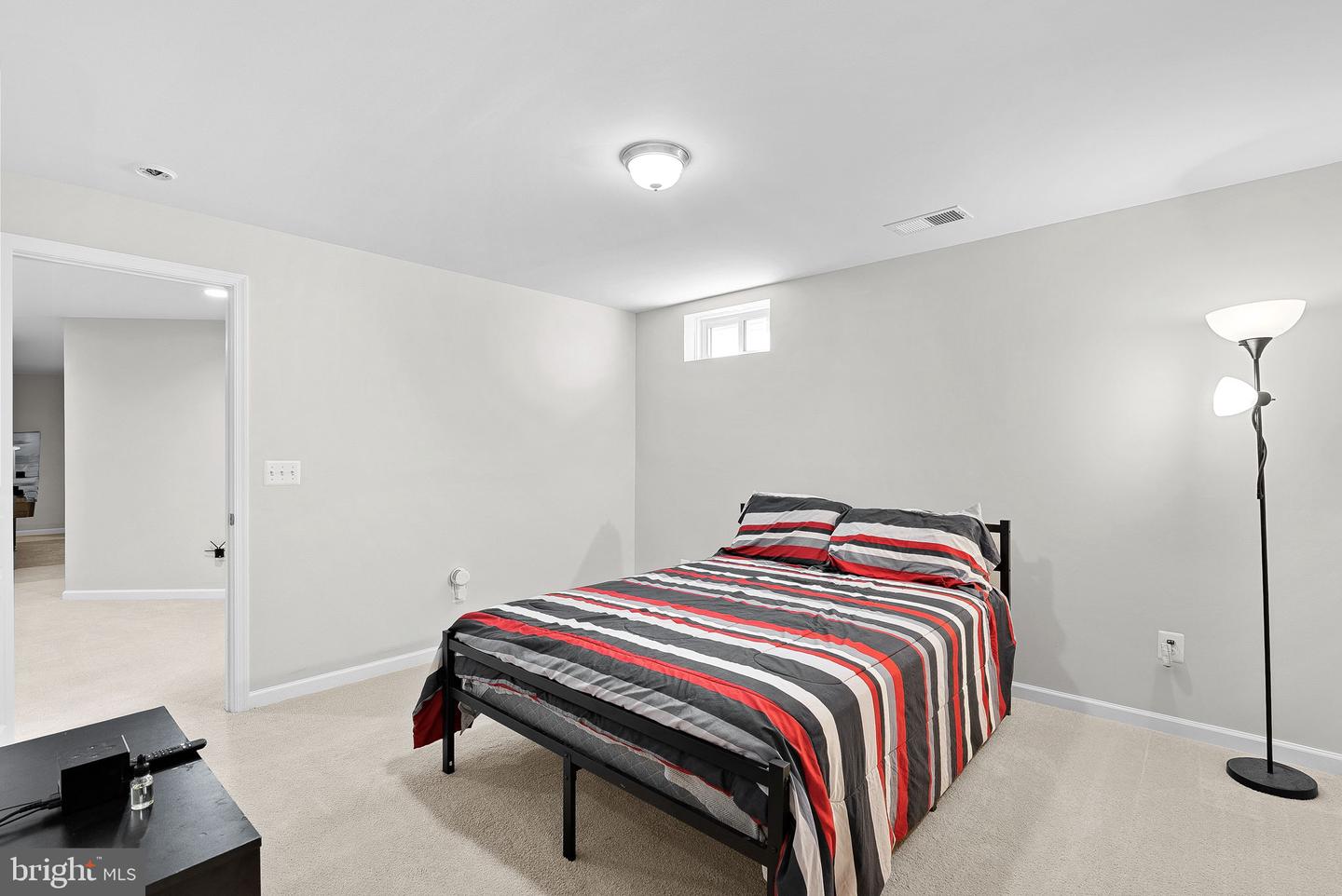 829 PENCOAST DR, PURCELLVILLE, Virginia 20132, 5 Bedrooms Bedrooms, ,4 BathroomsBathrooms,Residential,For sale,829 PENCOAST DR,VALO2090838 MLS # VALO2090838