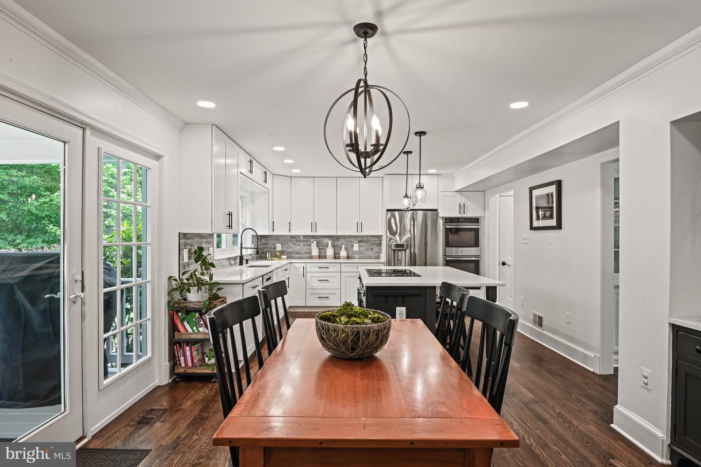 10918 LAKE WINDERMERE DR, GREAT FALLS, Virginia 22066, 5 Bedrooms Bedrooms, ,3 BathroomsBathrooms,Residential,For sale,10918 LAKE WINDERMERE DR,VAFX2226776 MLS # VAFX2226776