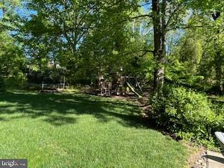 10918 LAKE WINDERMERE DR, GREAT FALLS, Virginia 22066, 4 Bedrooms Bedrooms, ,3 BathroomsBathrooms,Residential,For sale,10918 LAKE WINDERMERE DR,VAFX2226776 MLS # VAFX2226776