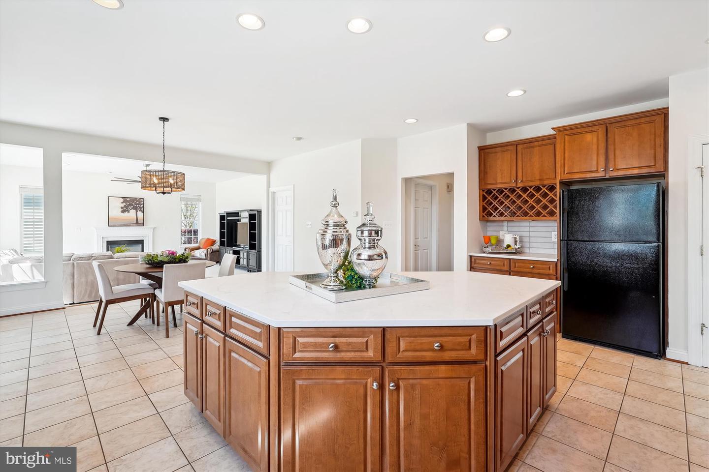 18211 BARROW KNOLL LN, PURCELLVILLE, Virginia 20132, 4 Bedrooms Bedrooms, ,4 BathroomsBathrooms,Residential,For sale,18211 BARROW KNOLL LN,VALO2090870 MLS # VALO2090870