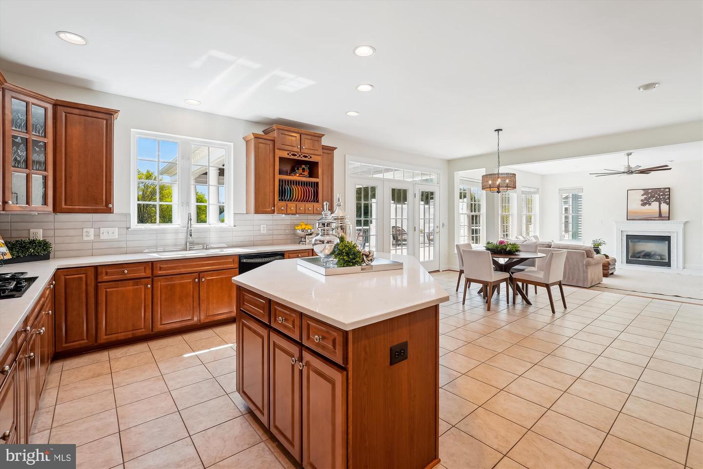 18211 BARROW KNOLL LN, PURCELLVILLE, Virginia 20132, 4 Bedrooms Bedrooms, ,4 BathroomsBathrooms,Residential,For sale,18211 BARROW KNOLL LN,VALO2090870 MLS # VALO2090870