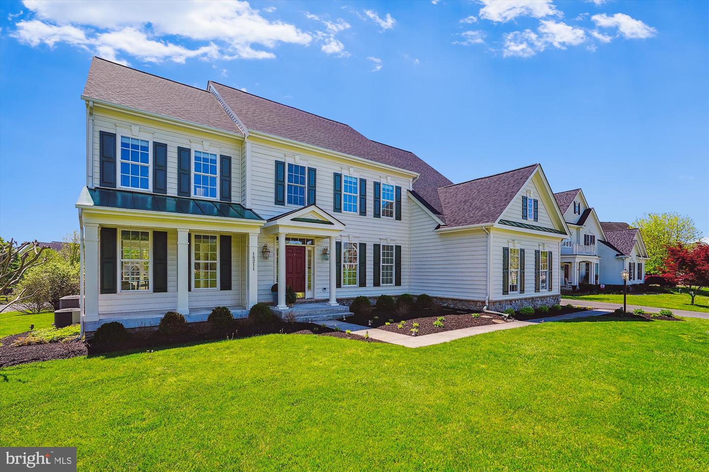 18211 BARROW KNOLL LN, PURCELLVILLE, Virginia 20132, 4 Bedrooms Bedrooms, ,4 BathroomsBathrooms,Residential,For sale,18211 BARROW KNOLL LN,VALO2090870 MLS # VALO2090870
