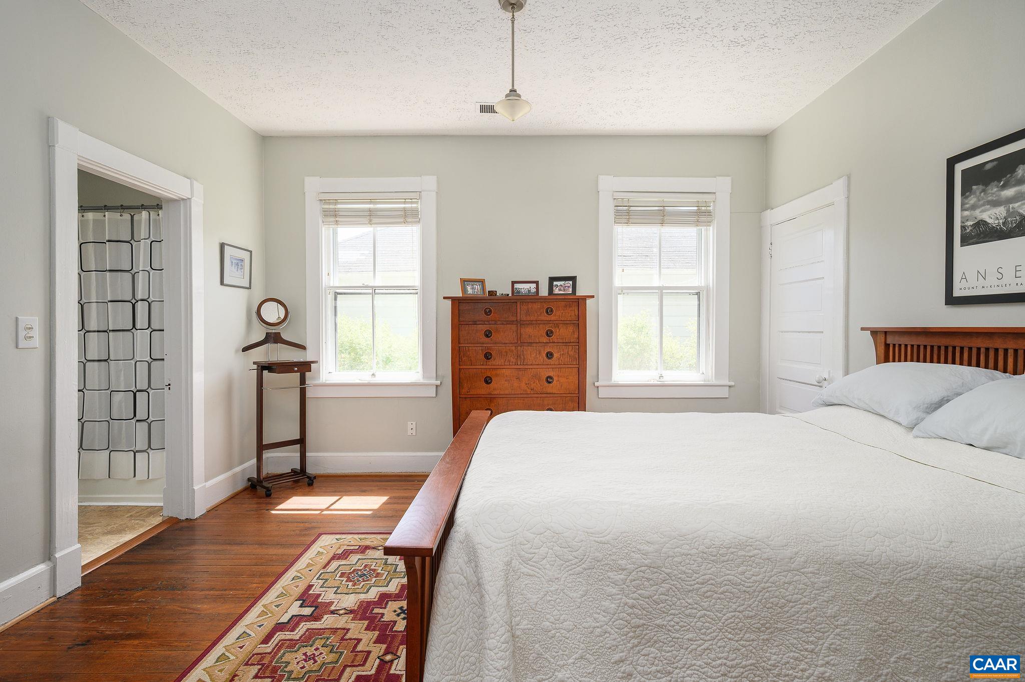 1400 EARLY ST, CHARLOTTESVILLE, Virginia 22902, 2 Bedrooms Bedrooms, ,1 BathroomBathrooms,Residential,1400 EARLY ST,663621 MLS # 663621