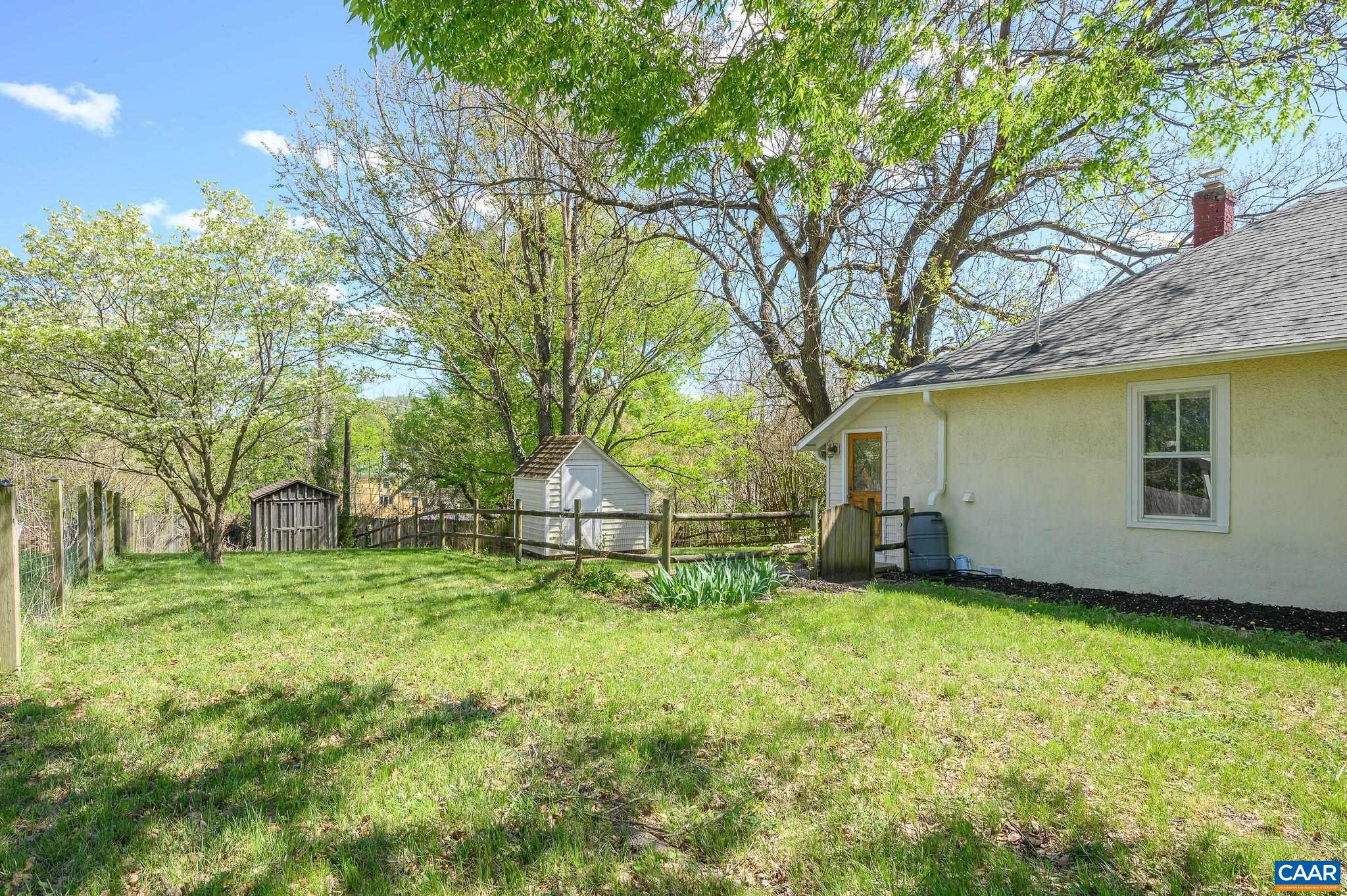 1400 EARLY ST, CHARLOTTESVILLE, Virginia 22902, 2 Bedrooms Bedrooms, ,1 BathroomBathrooms,Residential,1400 EARLY ST,663621 MLS # 663621