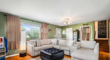135 SUNSET DR, WAYNESBORO, Virginia 22980, 4 Bedrooms Bedrooms, ,2 BathroomsBathrooms,Residential,135 SUNSET DR,663911 MLS # 663911