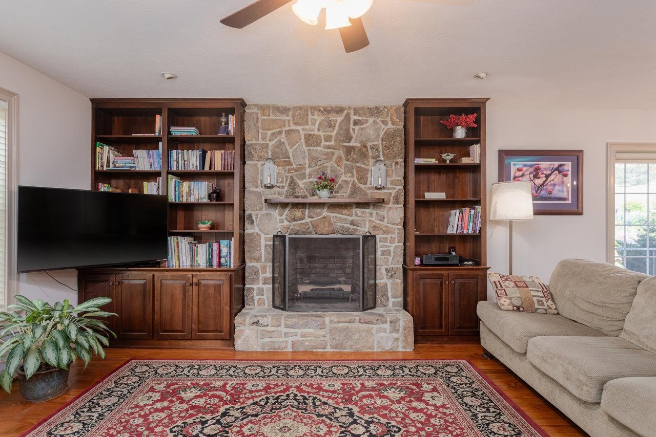 1813 PARK RD, HARRISONBURG, Virginia 22802, 6 Bedrooms Bedrooms, ,5 BathroomsBathrooms,Residential,1813 PARK RD,663917 MLS # 663917