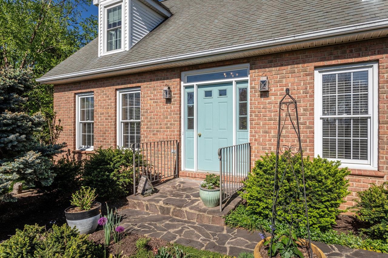 1813 PARK RD, HARRISONBURG, Virginia 22802, 6 Bedrooms Bedrooms, ,5 BathroomsBathrooms,Residential,1813 PARK RD,663917 MLS # 663917