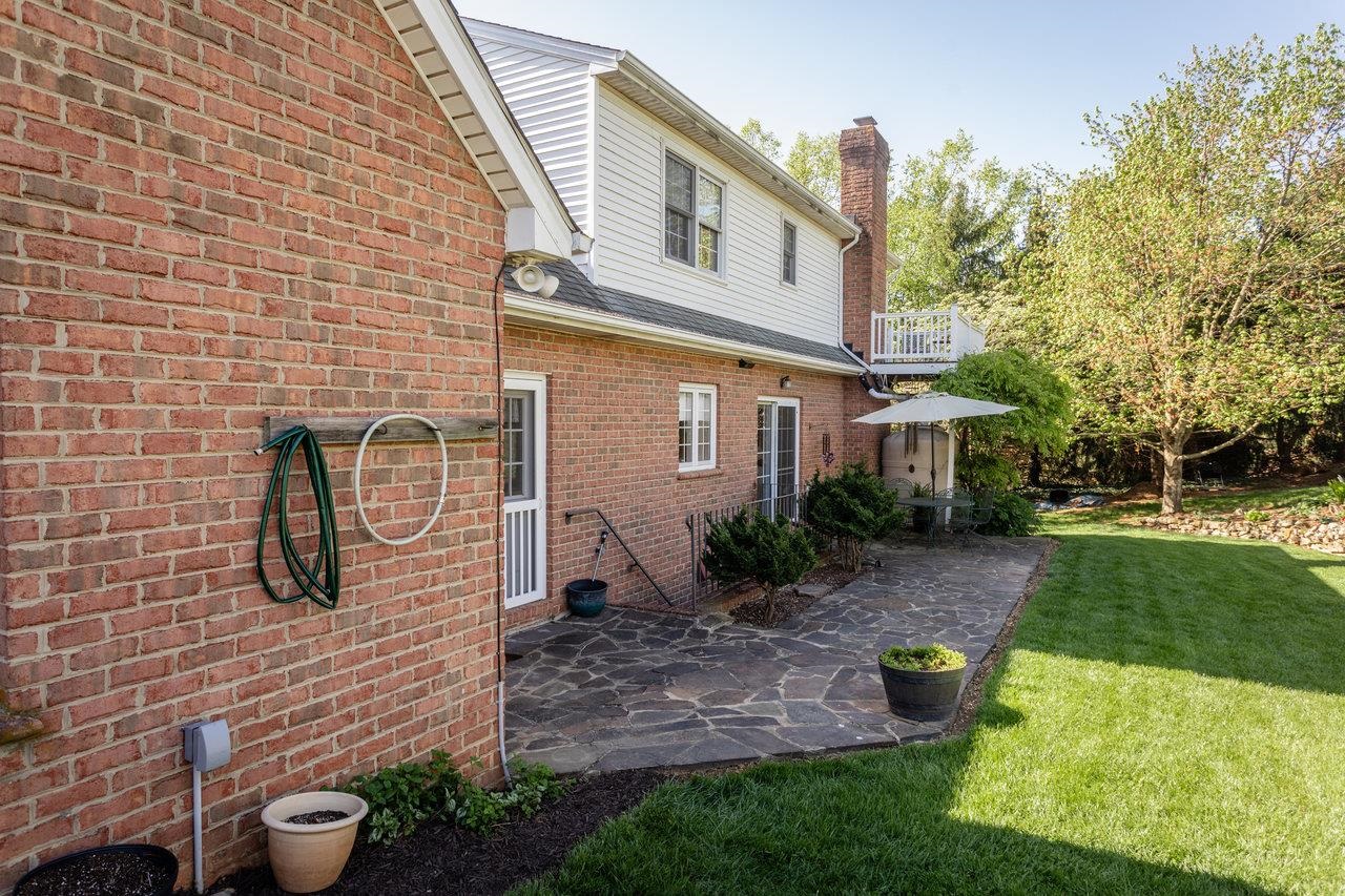 1813 PARK RD, HARRISONBURG, Virginia 22802, 6 Bedrooms Bedrooms, ,5 BathroomsBathrooms,Residential,1813 PARK RD,663917 MLS # 663917
