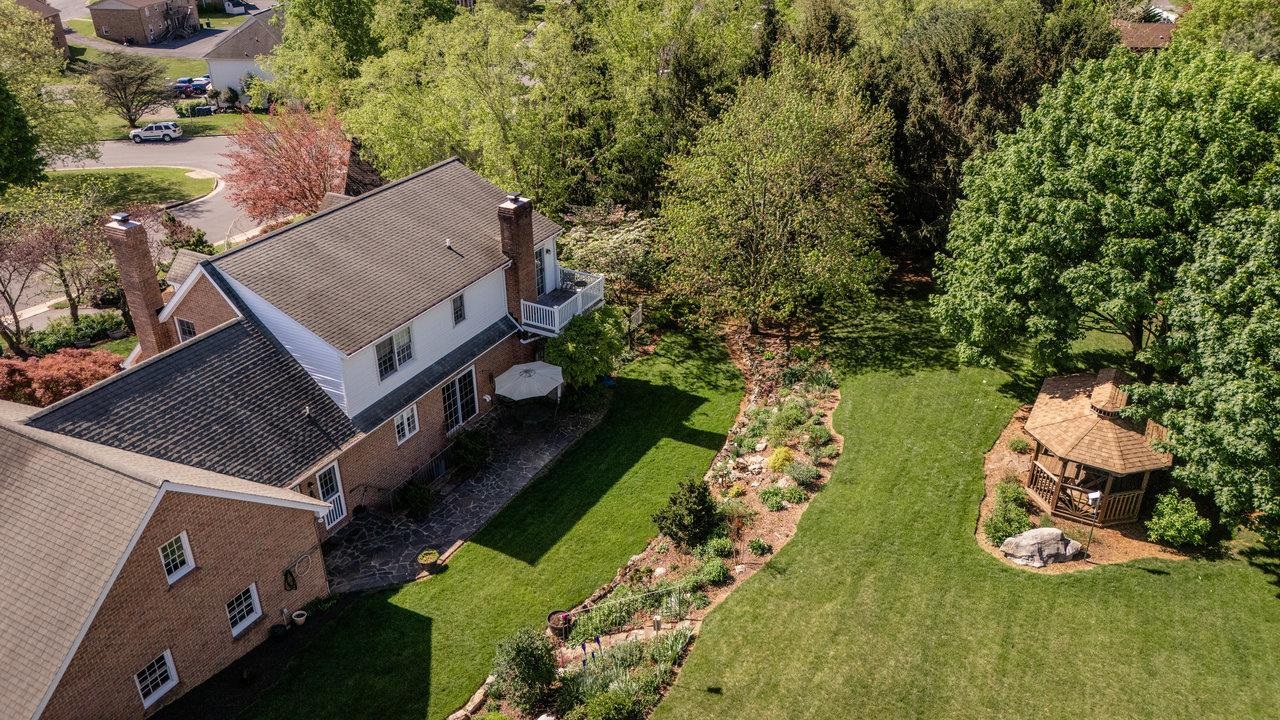 1813 PARK RD, HARRISONBURG, Virginia 22802, 6 Bedrooms Bedrooms, ,5 BathroomsBathrooms,Residential,1813 PARK RD,663917 MLS # 663917