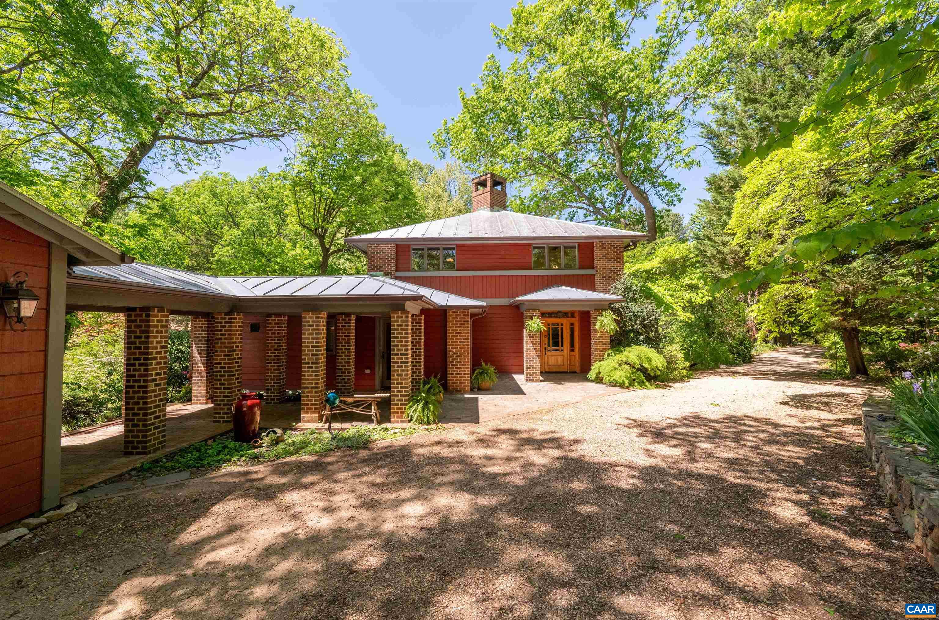 716 WOLF TRAP RD, CHARLOTTESVILLE, Virginia 22911, 3 Bedrooms Bedrooms, ,4 BathroomsBathrooms,Residential,716 WOLF TRAP RD,663928 MLS # 663928