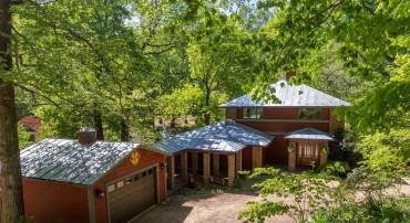 716 WOLF TRAP RD, CHARLOTTESVILLE, Virginia 22911, 3 Bedrooms Bedrooms, ,4 BathroomsBathrooms,Residential,716 WOLF TRAP RD,663928 MLS # 663928