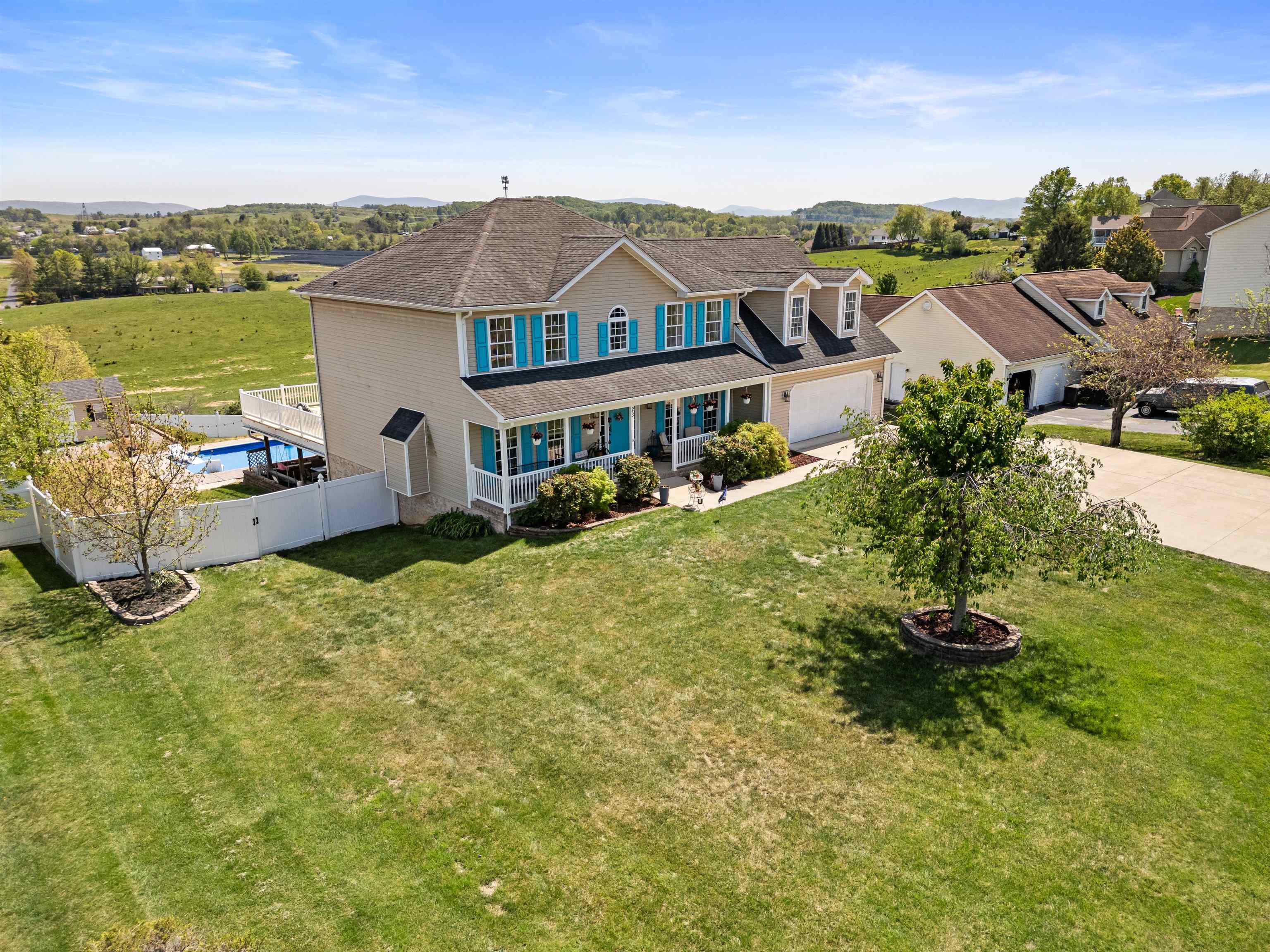 23 JOY LN, FISHERSVILLE, Virginia 22939, 6 Bedrooms Bedrooms, ,4 BathroomsBathrooms,Residential,23 JOY LN,663932 MLS # 663932