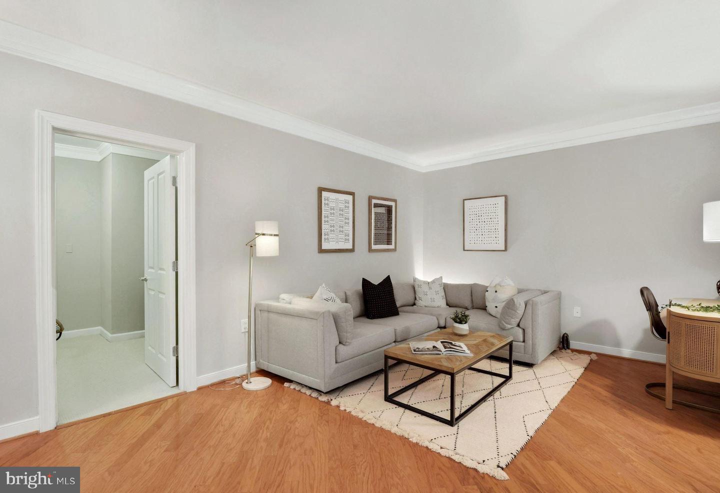 777 7TH ST NW #1013, WASHINGTON, District Of Columbia 20001, 2 Bedrooms Bedrooms, ,2 BathroomsBathrooms,Residential,For sale,777 7TH ST NW #1013,DCDC2190120 MLS # DCDC2190120