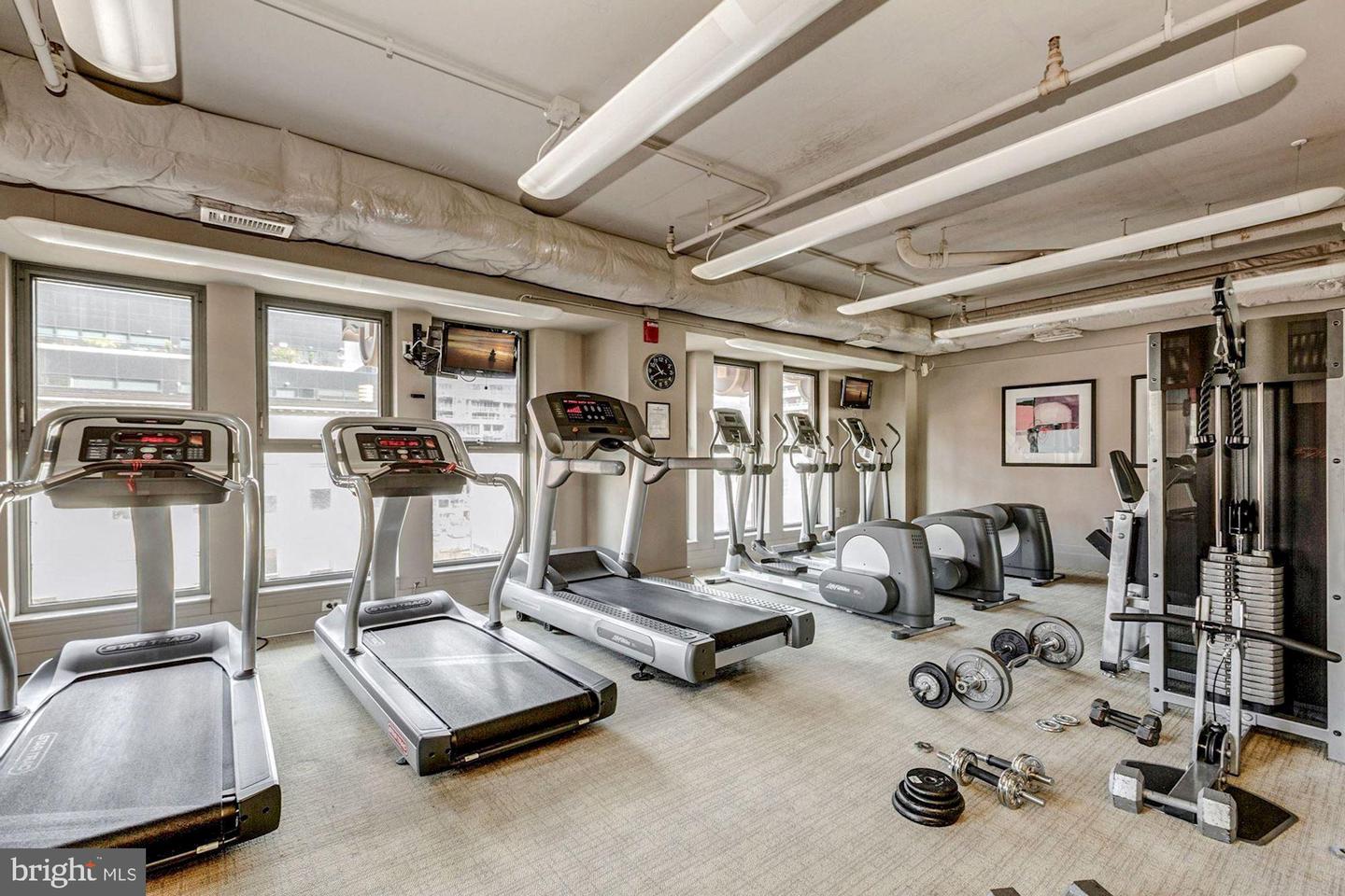 777 7TH ST NW #1013, WASHINGTON, District Of Columbia 20001, 2 Bedrooms Bedrooms, ,2 BathroomsBathrooms,Residential,For sale,777 7TH ST NW #1013,DCDC2190120 MLS # DCDC2190120