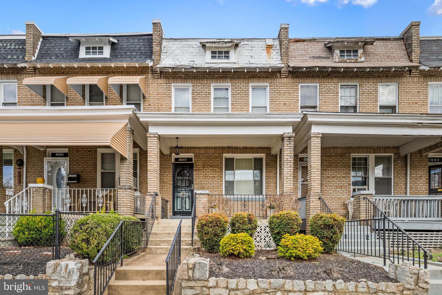 1734 A ST SE, WASHINGTON, District Of Columbia 20003, 3 Bedrooms Bedrooms, ,1 BathroomBathrooms,Residential,For sale,1734 A ST SE,DCDC2190298 MLS # DCDC2190298