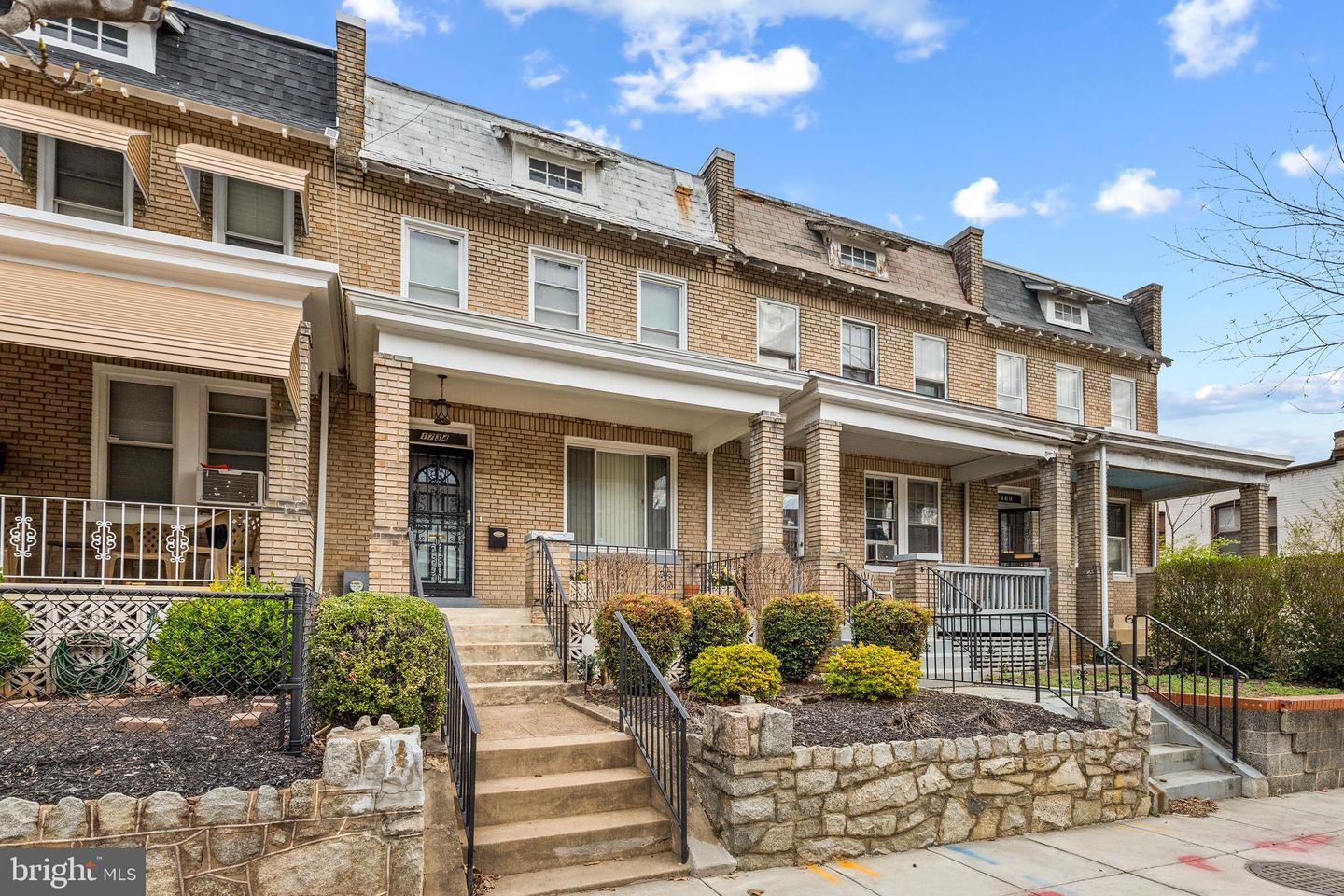 1734 A ST SE, WASHINGTON, District Of Columbia 20003, 3 Bedrooms Bedrooms, ,1 BathroomBathrooms,Residential,For sale,1734 A ST SE,DCDC2190298 MLS # DCDC2190298