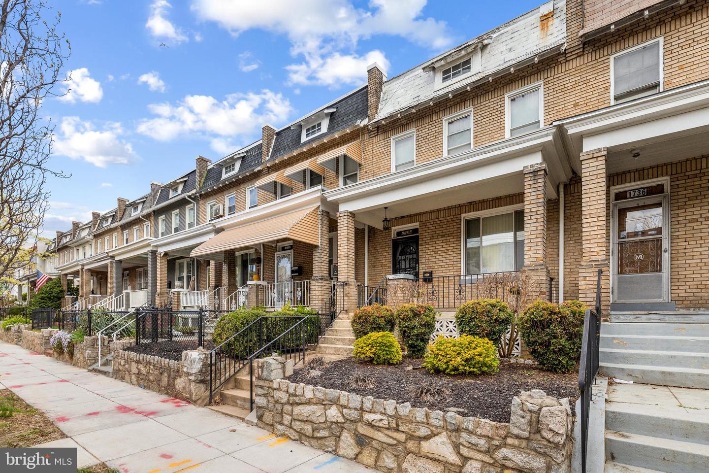 1734 A ST SE, WASHINGTON, District Of Columbia 20003, 3 Bedrooms Bedrooms, ,1 BathroomBathrooms,Residential,For sale,1734 A ST SE,DCDC2190298 MLS # DCDC2190298