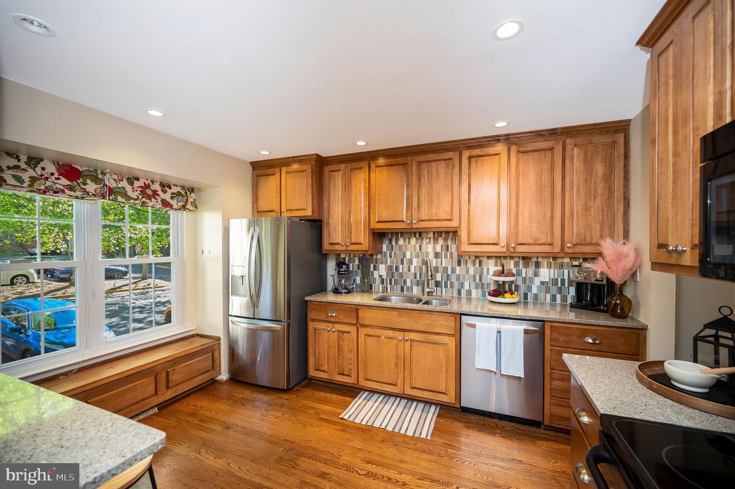 6164 FOREST CREEK CT, SPRINGFIELD, Virginia 22152, 4 Bedrooms Bedrooms, ,3 BathroomsBathrooms,Residential,For sale,6164 FOREST CREEK CT,VAFX2227966 MLS # VAFX2227966