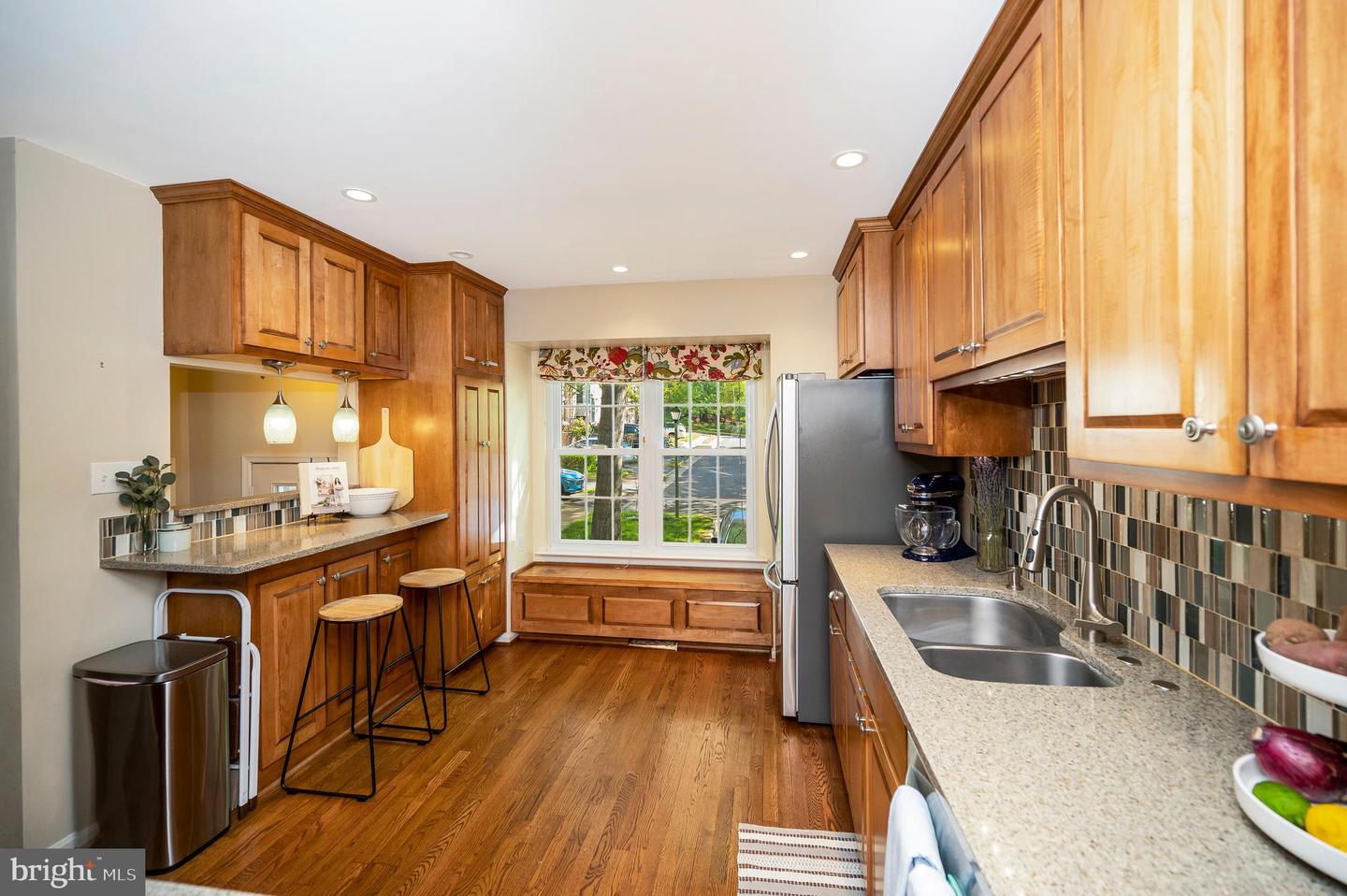 6164 FOREST CREEK CT, SPRINGFIELD, Virginia 22152, 4 Bedrooms Bedrooms, ,3 BathroomsBathrooms,Residential,For sale,6164 FOREST CREEK CT,VAFX2227966 MLS # VAFX2227966