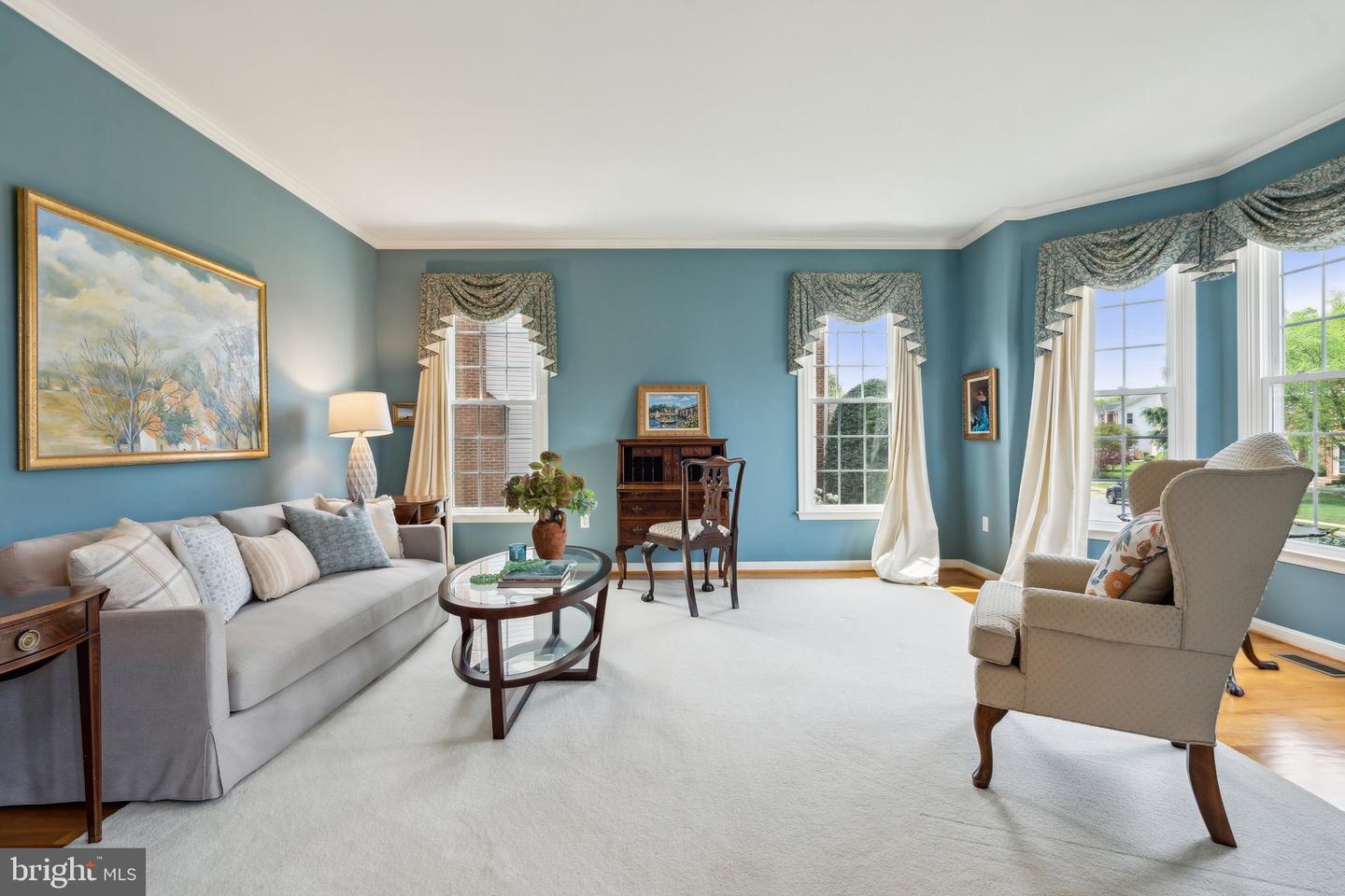 13107 CURVED IRON RD, HERNDON, Virginia 20171, 5 Bedrooms Bedrooms, ,3 BathroomsBathrooms,Residential,For sale,13107 CURVED IRON RD,VAFX2227998 MLS # VAFX2227998
