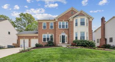 13107 CURVED IRON RD, HERNDON, Virginia 20171, 5 Bedrooms Bedrooms, ,3 BathroomsBathrooms,Residential,For sale,13107 CURVED IRON RD,VAFX2227998 MLS # VAFX2227998