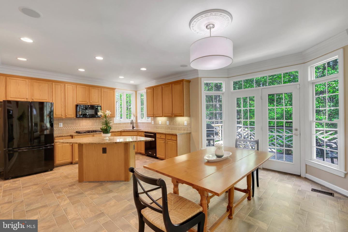 10100 DANIELS RUN WAY, FAIRFAX, Virginia 22030, 6 Bedrooms Bedrooms, ,5 BathroomsBathrooms,Residential,For sale,10100 DANIELS RUN WAY,VAFC2005932 MLS # VAFC2005932