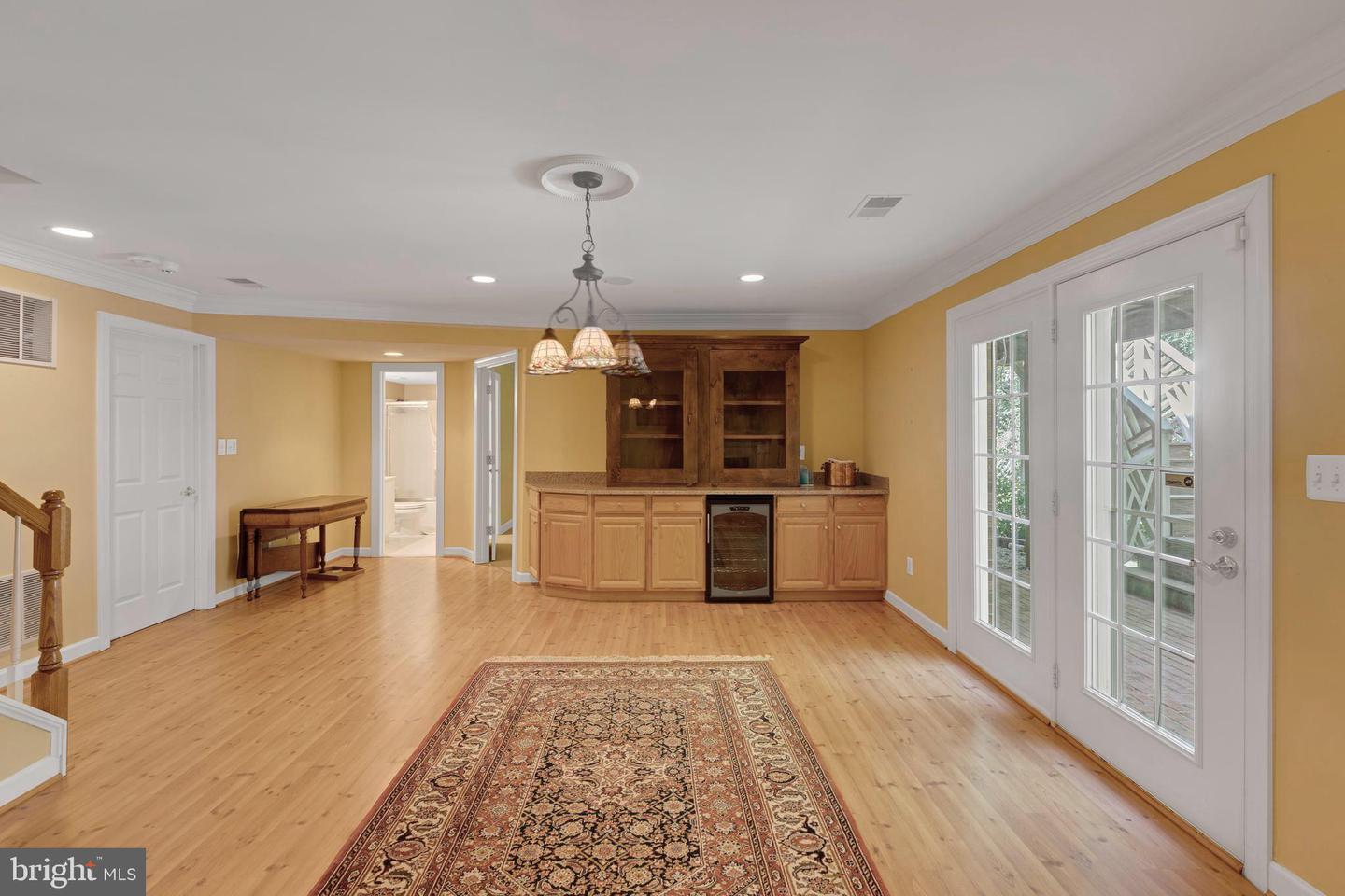 10100 DANIELS RUN WAY, FAIRFAX, Virginia 22030, 6 Bedrooms Bedrooms, ,5 BathroomsBathrooms,Residential,For sale,10100 DANIELS RUN WAY,VAFC2005932 MLS # VAFC2005932