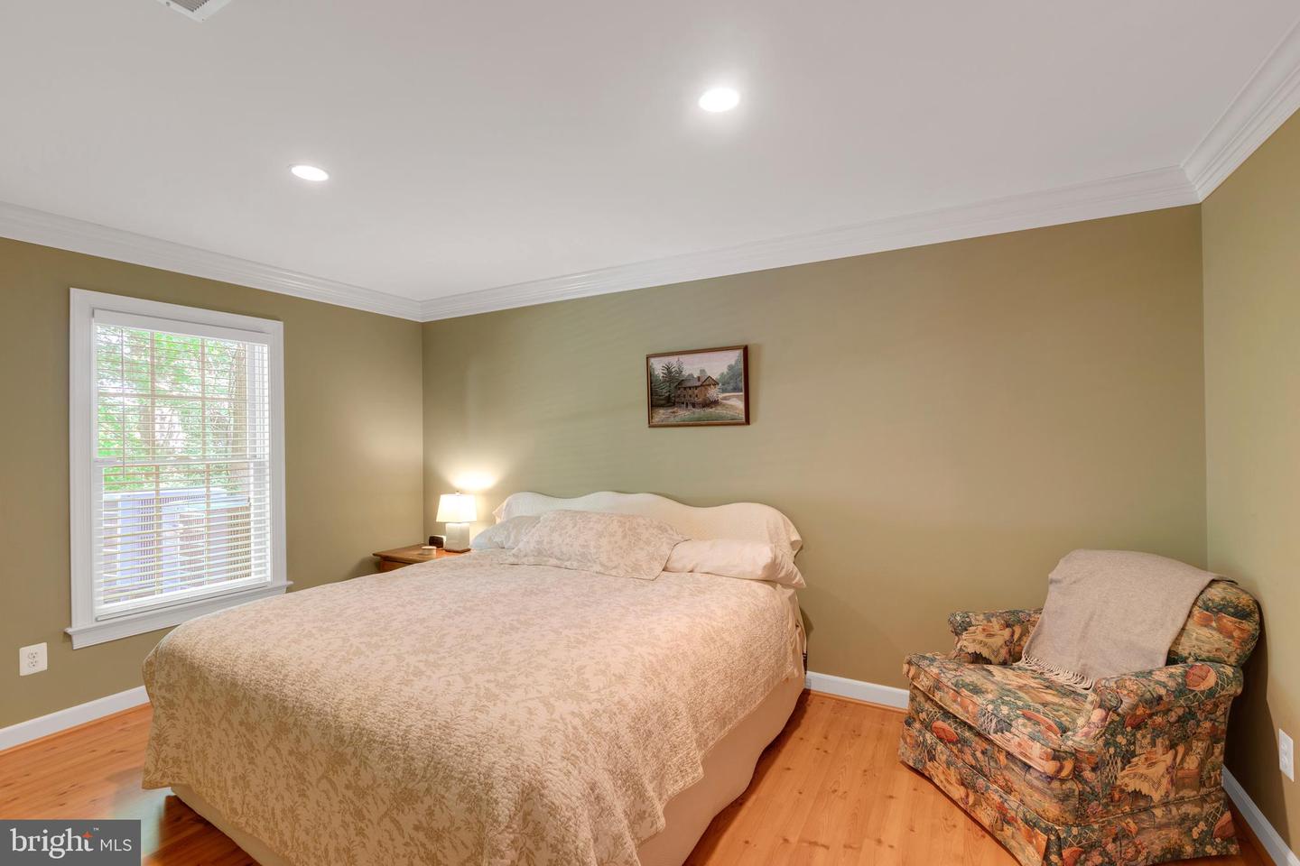 10100 DANIELS RUN WAY, FAIRFAX, Virginia 22030, 6 Bedrooms Bedrooms, ,5 BathroomsBathrooms,Residential,For sale,10100 DANIELS RUN WAY,VAFC2005932 MLS # VAFC2005932