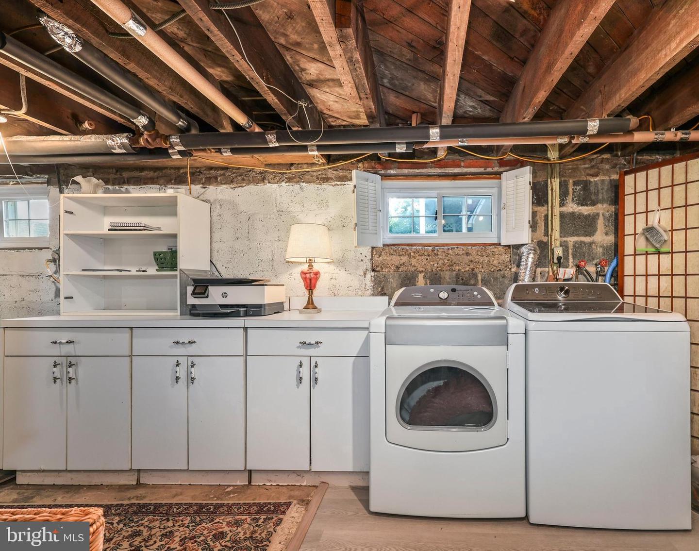 10130 BLAKE LN, OAKTON, Virginia 22124, 4 Bedrooms Bedrooms, ,3 BathroomsBathrooms,Residential,For sale,10130 BLAKE LN,VAFX2228074 MLS # VAFX2228074
