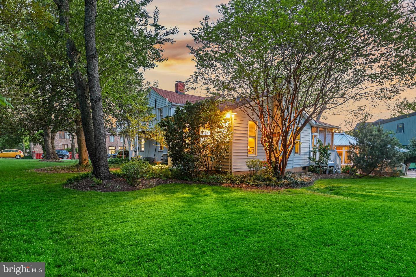 10130 BLAKE LN, OAKTON, Virginia 22124, 4 Bedrooms Bedrooms, ,3 BathroomsBathrooms,Residential,For sale,10130 BLAKE LN,VAFX2228074 MLS # VAFX2228074