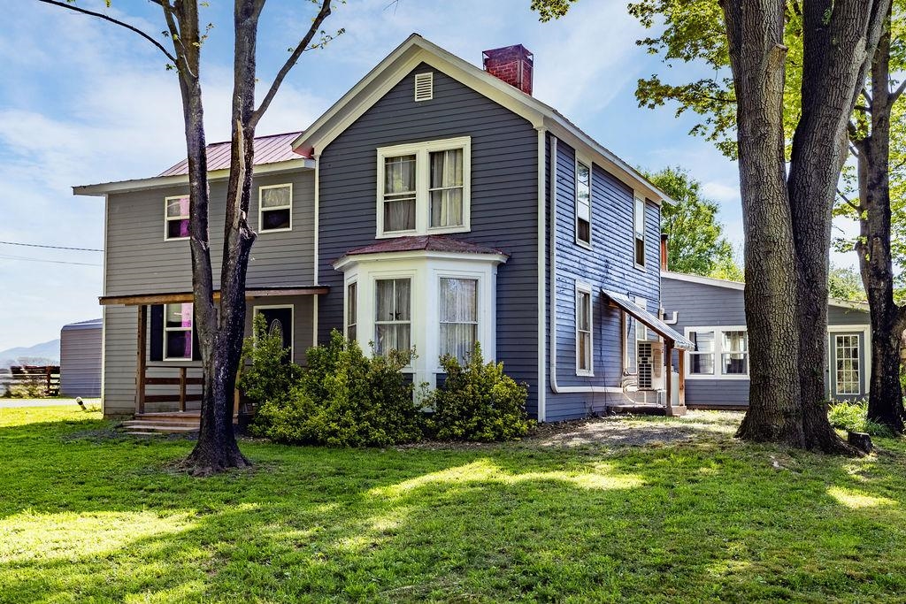 678 MARBLE VALLEY RD, DEERFIELD, Virginia 24432, 5 Bedrooms Bedrooms, ,2 BathroomsBathrooms,Residential,678 MARBLE VALLEY RD,663936 MLS # 663936
