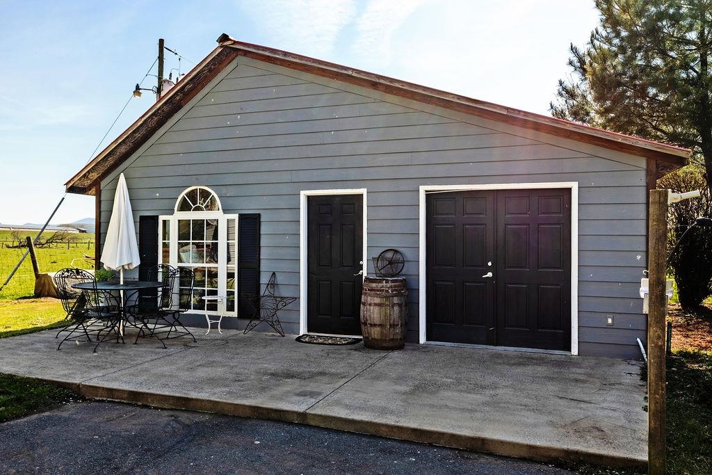 678 MARBLE VALLEY RD, DEERFIELD, Virginia 24432, 5 Bedrooms Bedrooms, ,2 BathroomsBathrooms,Residential,678 MARBLE VALLEY RD,663936 MLS # 663936