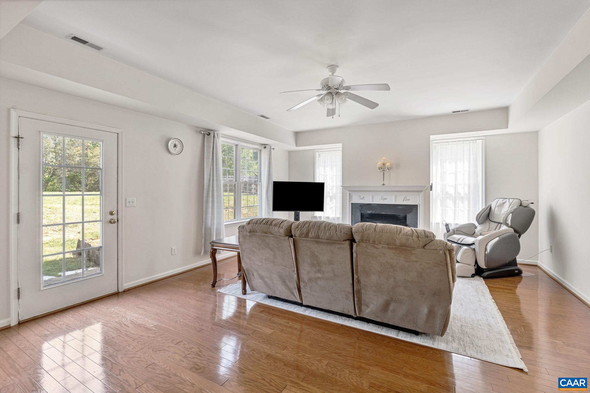 1365 AMBER RIDGE RD, CHARLOTTESVILLE, Virginia 22901, 4 Bedrooms Bedrooms, ,2 BathroomsBathrooms,Residential,Mountain views!,1365 AMBER RIDGE RD,663926 MLS # 663926