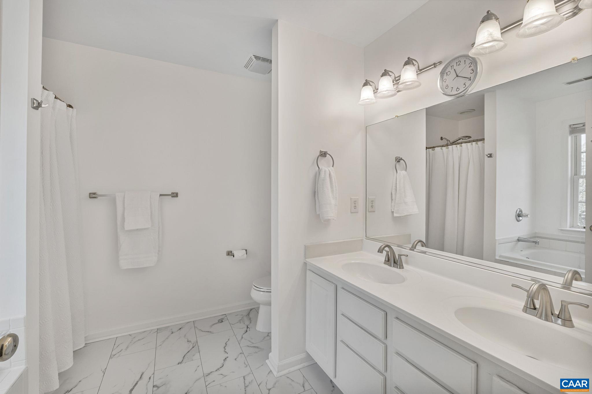 1365 AMBER RIDGE RD, CHARLOTTESVILLE, Virginia 22901, 4 Bedrooms Bedrooms, ,2 BathroomsBathrooms,Residential,Mountain views!,1365 AMBER RIDGE RD,663926 MLS # 663926