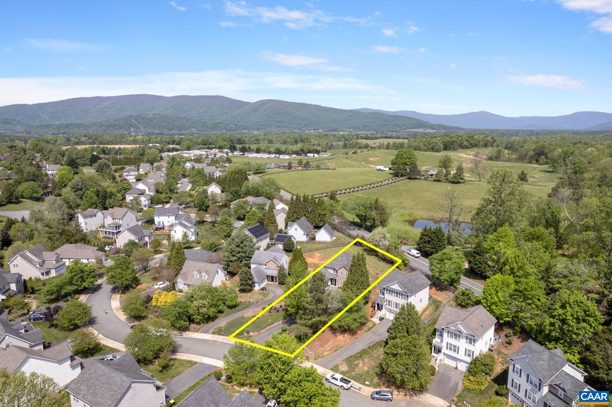 1365 AMBER RIDGE RD, CHARLOTTESVILLE, Virginia 22901, 4 Bedrooms Bedrooms, ,2 BathroomsBathrooms,Residential,Mountain views!,1365 AMBER RIDGE RD,663926 MLS # 663926