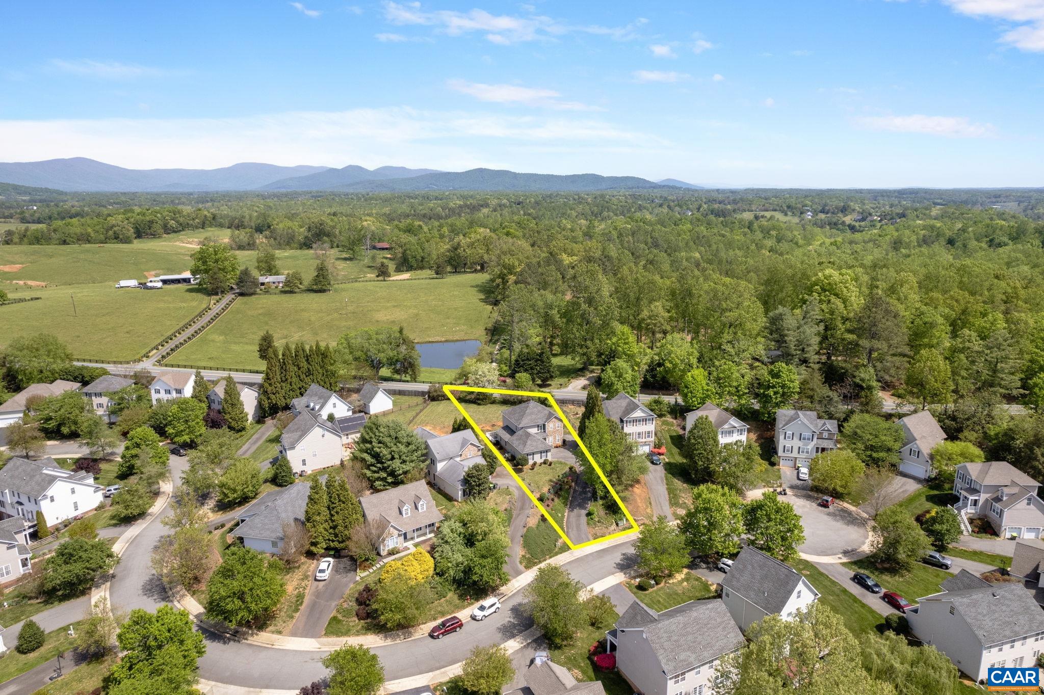 1365 AMBER RIDGE RD, CHARLOTTESVILLE, Virginia 22901, 4 Bedrooms Bedrooms, ,2 BathroomsBathrooms,Residential,Mountain views!,1365 AMBER RIDGE RD,663926 MLS # 663926