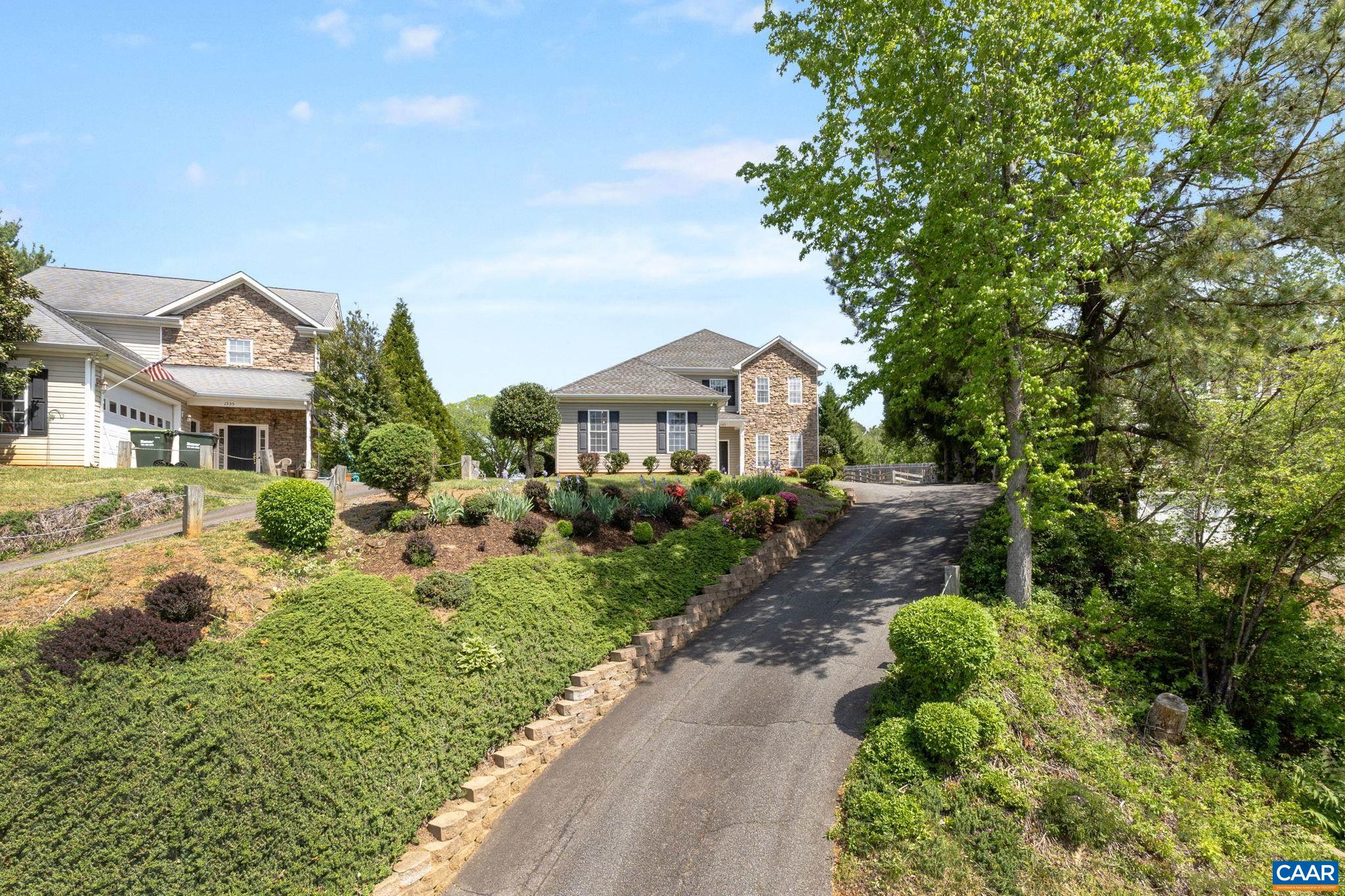 1365 AMBER RIDGE RD, CHARLOTTESVILLE, Virginia 22901, 4 Bedrooms Bedrooms, ,2 BathroomsBathrooms,Residential,Mountain views!,1365 AMBER RIDGE RD,663926 MLS # 663926