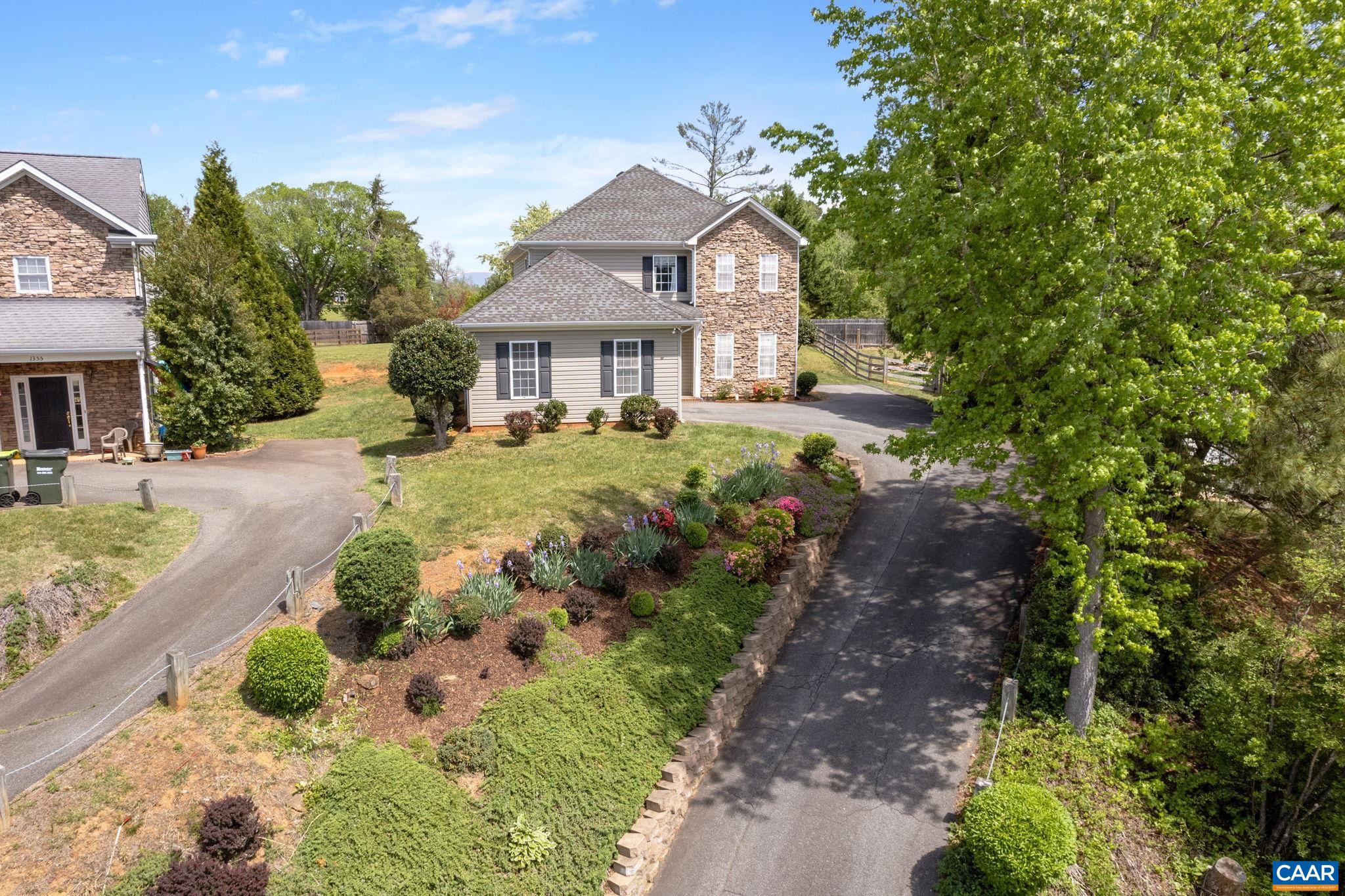 1365 AMBER RIDGE RD, CHARLOTTESVILLE, Virginia 22901, 4 Bedrooms Bedrooms, ,2 BathroomsBathrooms,Residential,Mountain views!,1365 AMBER RIDGE RD,663926 MLS # 663926