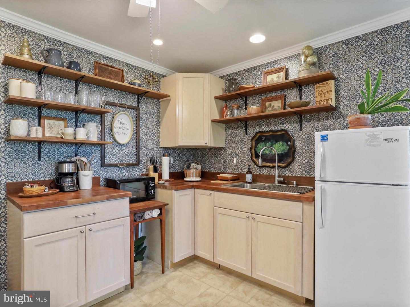 2671 PARSHALL RD, BERRYVILLE, Virginia 22611, 3 Bedrooms Bedrooms, ,4 BathroomsBathrooms,Residential,For sale,2671 PARSHALL RD,VACL2003514 MLS # VACL2003514